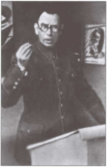 Иллюстрация к книге — Иуды в погонах [i_008.jpg]