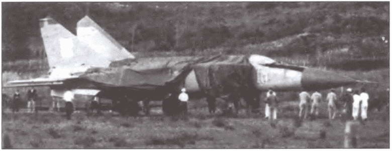 Иллюстрация к книге — Иуды в погонах [i_031.jpg]