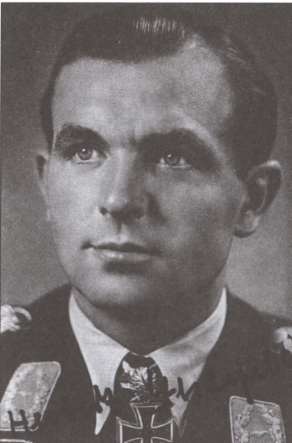 Иллюстрация к книге — Асы против асов. В борьбе за небесное господство. 1941–1945 [i_018.jpg]