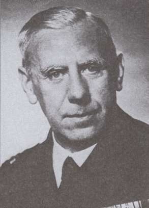 Иллюстрация к книге — Генерал Абакумов. Палач или жертва? [i_017.jpg]