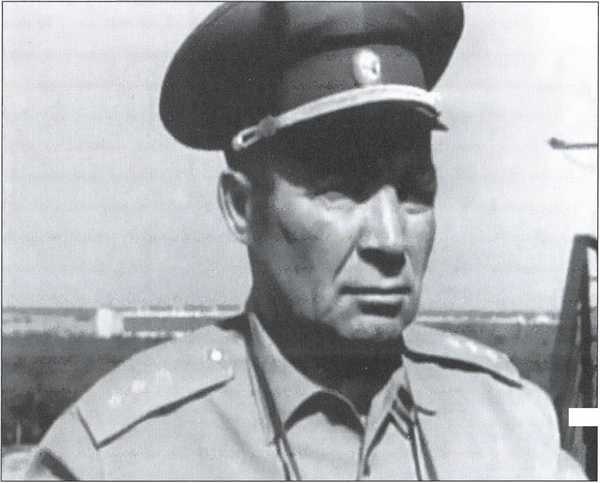 Иллюстрация к книге — Генерал Маргелов [i_026.jpg]