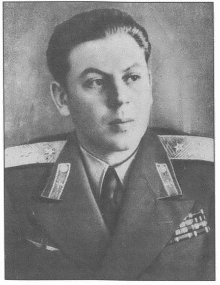 Иллюстрация к книге — Защитники Русского неба. От Нестерова до Гагарина [i_024.jpg]