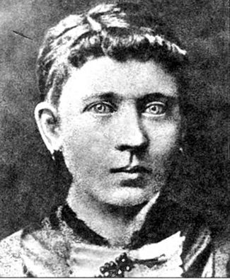 Иллюстрация к книге — Накануне 1941 года. Гитлер идет на Россию [i_003.jpg]