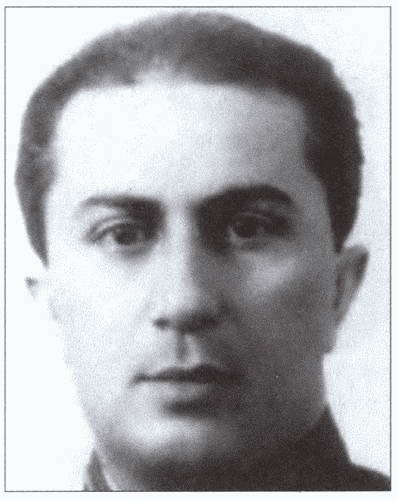 Иллюстрация к книге — Плен. Жизнь и смерть в немецких лагерях [i_020.jpg]