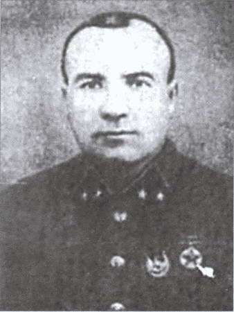 Иллюстрация к книге — Сталинские генералы в плену [i_026.jpg]