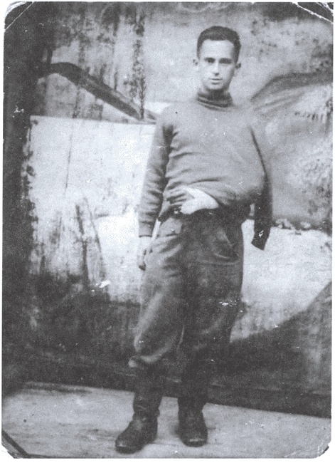 Иллюстрация к книге — Война глазами фронтовика. События и оценка [i_019.jpg]