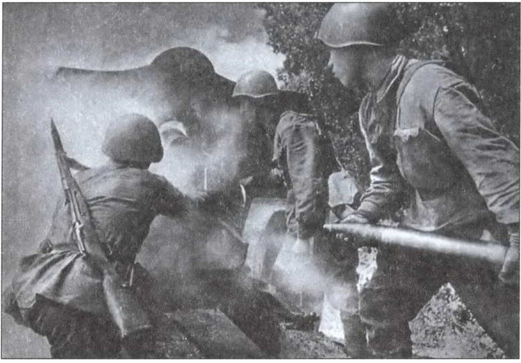 Иллюстрация к книге — Война глазами фронтовика. События и оценка [i_020.jpg]