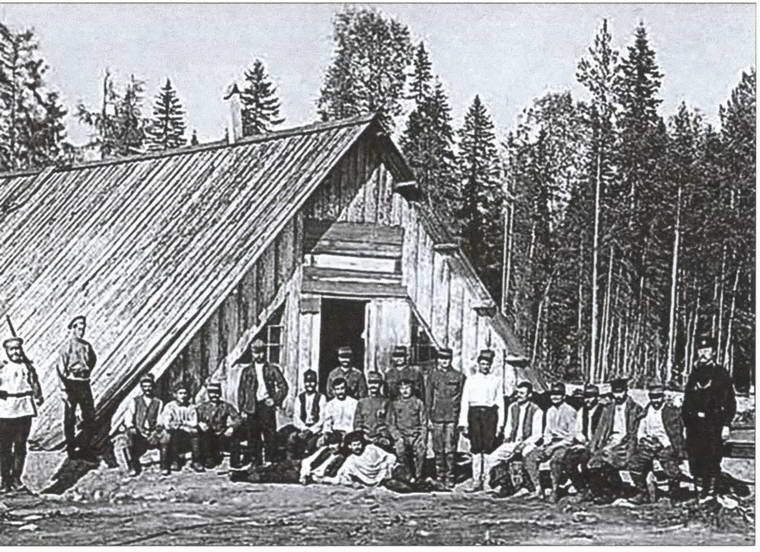 Иллюстрация к книге — Захвачены в бою. Трофеи русской армии в Первой мировой [i_008.jpg]