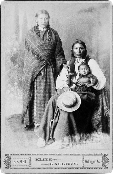 Иллюстрация к книге — Завоевание Дикого Запада. «Хороший индеец – мертвый индеец» [i_076.jpg]