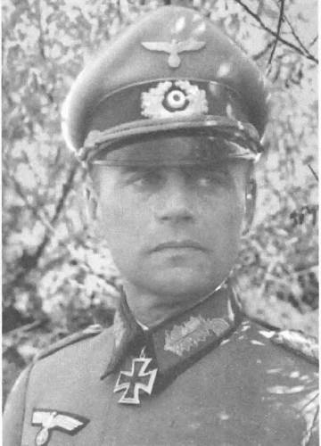 Иллюстрация к книге — 14-я танковая дивизия. 1940-1945 [i_023.jpg]