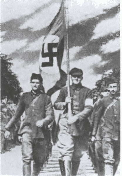 Иллюстрация к книге — «Советские немцы» и другие фольксдойче в войсках СС [i_020.jpg]