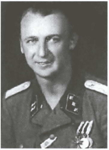 Иллюстрация к книге — «Советские немцы» и другие фольксдойче в войсках СС [i_039.jpg]