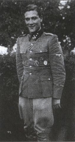 Иллюстрация к книге — 38-я гренадерская дивизия СС «Нибелунги» [i_040.jpg]