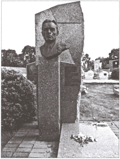 Иллюстрация к книге — Забытые герои войны [i_017.jpg]