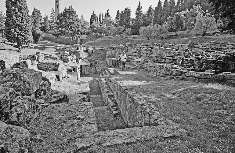 Иллюстрация к книге — Эт-руски. Загадка, которую не хотят разгадать [i_015.jpg]