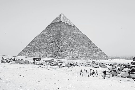 Иллюстрация к книге — Первое чудо света. Как и для чего были построены египетские пирамиды [i_007.jpg]