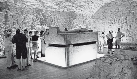 Иллюстрация к книге — Первое чудо света. Как и для чего были построены египетские пирамиды [i_026.jpg]