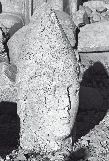 Иллюстрация к книге — Первое чудо света. Как и для чего были построены египетские пирамиды [i_048.jpg]