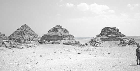 Иллюстрация к книге — Первое чудо света. Как и для чего были построены египетские пирамиды [i_162.jpg]