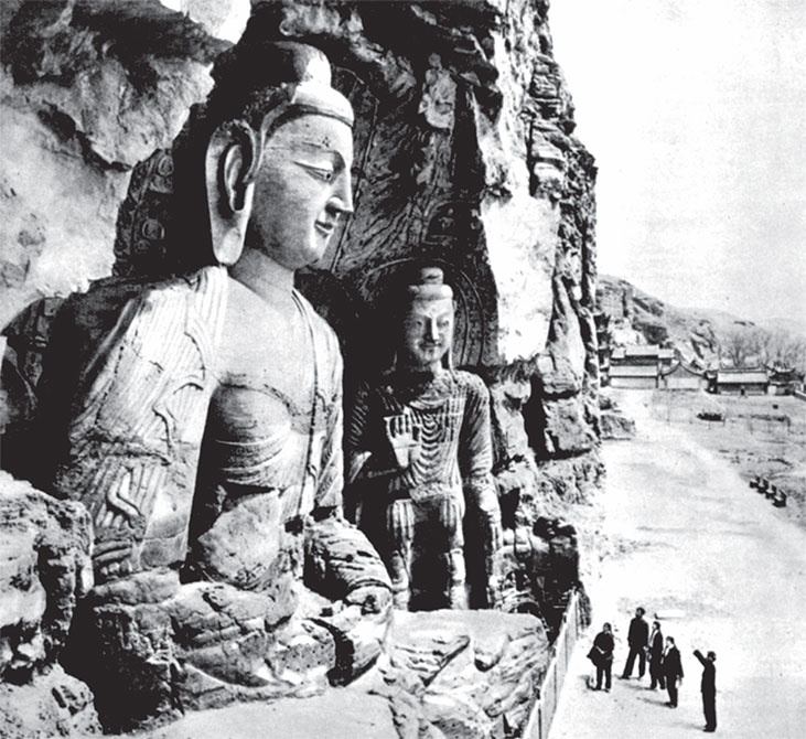 Иллюстрация к книге — Китайская империя. От Сына Неба до Мао Цзэдуна [i_044.jpg]