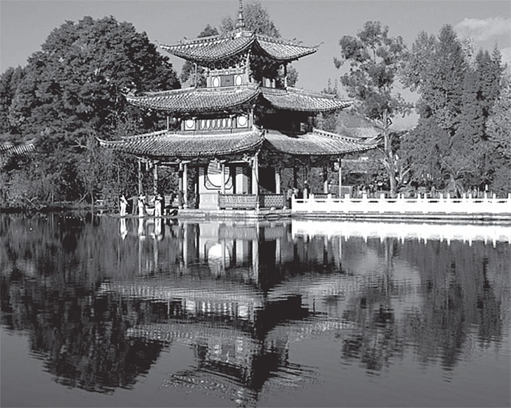 Иллюстрация к книге — Китайская империя. От Сына Неба до Мао Цзэдуна [i_066.jpg]