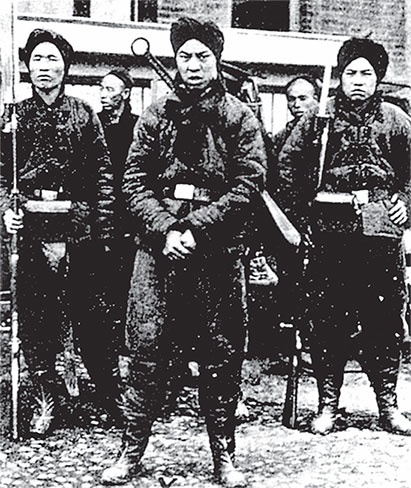 Иллюстрация к книге — Китайская империя. От Сына Неба до Мао Цзэдуна [i_096.jpg]