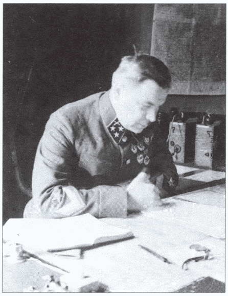 Иллюстрация к книге — Маршал Говоров [i_006.jpg]