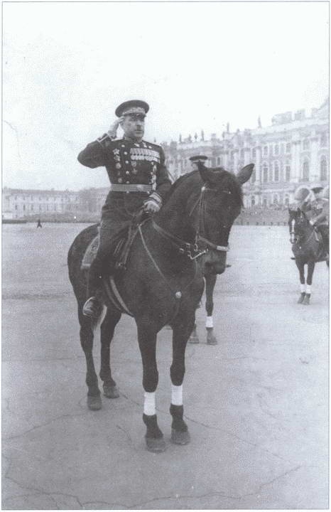 Иллюстрация к книге — Маршал Говоров [i_013.jpg]