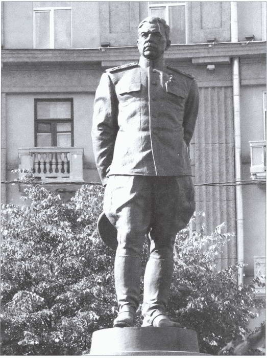 Иллюстрация к книге — Маршал Говоров [i_016.jpg]