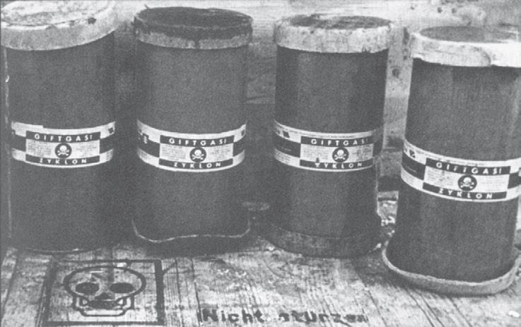 Иллюстрация к книге — Свитки из пепла [i_102.jpg]