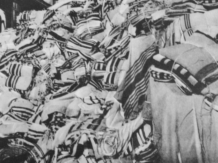 Иллюстрация к книге — Свитки из пепла [i_109.jpg]