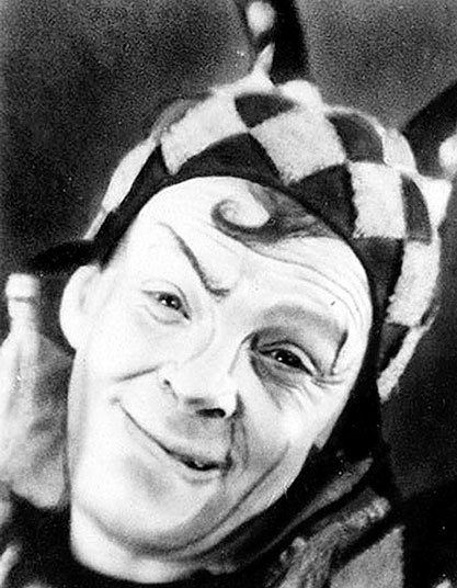 Иллюстрация к книге — Зубы дракона. Мои 30-е годы [i_049.jpg]