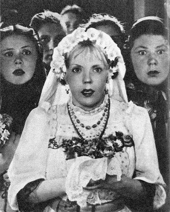 Иллюстрация к книге — Зубы дракона. Мои 30-е годы [i_131.jpg]