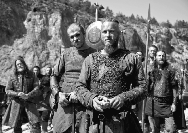 Иллюстрация к книге — Викинги. Буря за кадром [i_030.jpg]