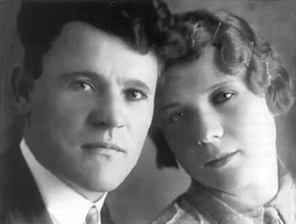 Иллюстрация к книге — Людмила Гурченко. Я - Актриса! [i_003.jpg]