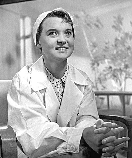 Иллюстрация к книге — Людмила Гурченко. Я - Актриса! [i_019.jpg]