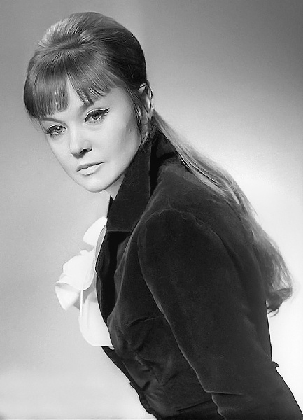 Иллюстрация к книге — Людмила Гурченко. Я - Актриса! [i_020.jpg]