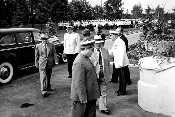 Иллюстрация к книге — Сергей Круглов. Два десятилетия в руководстве органов госбезопасности и внутренних дел СССР [i_062.jpg]