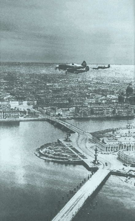 Иллюстрация к книге — Повседневная жизнь блокадного Ленинграда [i_004.jpg]