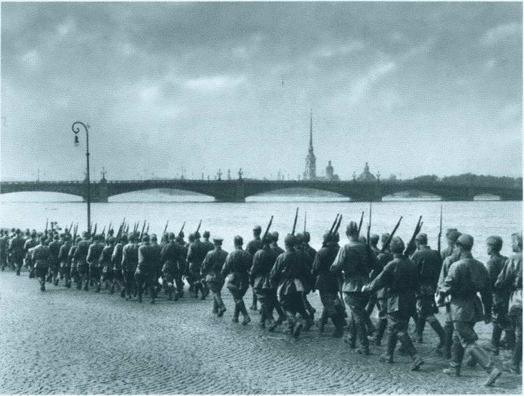 Иллюстрация к книге — Повседневная жизнь блокадного Ленинграда [i_010.jpg]