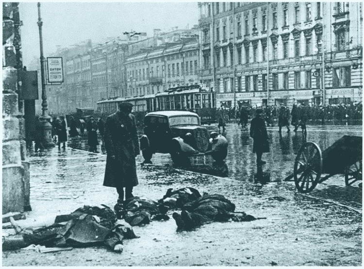 Иллюстрация к книге — Повседневная жизнь блокадного Ленинграда [i_035.jpg]