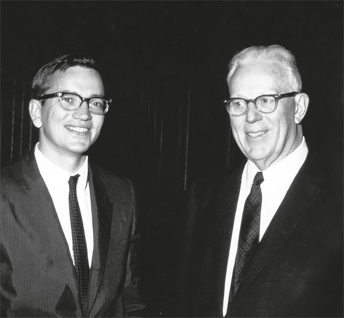 Иллюстрация к книге — Анатомия убийства. Гибель Джона Кеннеди. Тайны следствия [i_034.jpg]