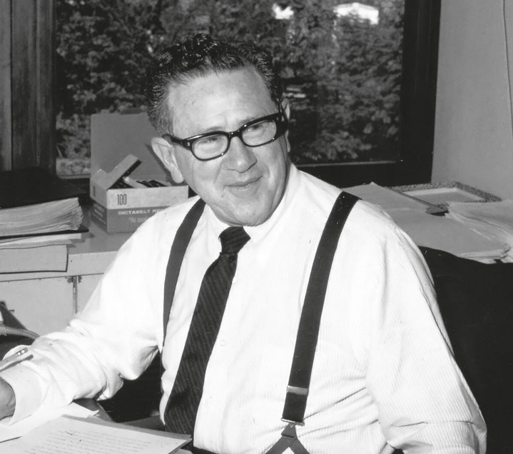 Иллюстрация к книге — Анатомия убийства. Гибель Джона Кеннеди. Тайны следствия [i_040.jpg]