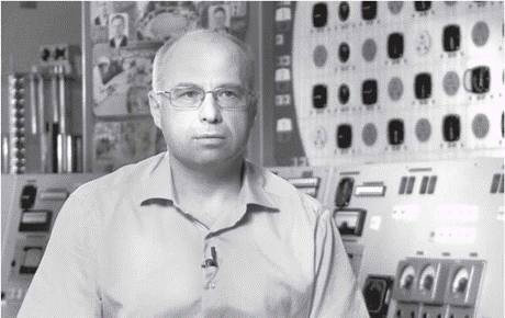 Иллюстрация к книге — Супербомба для супердержавы. Тайны создания термоядерного оружия [i_023.jpg]