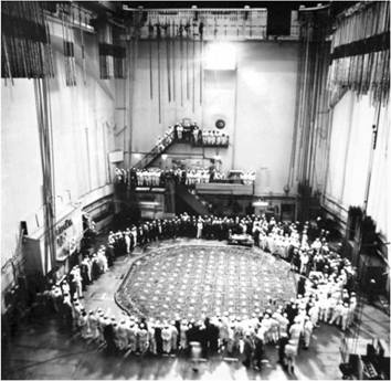 Иллюстрация к книге — Супербомба для супердержавы. Тайны создания термоядерного оружия [i_024.jpg]