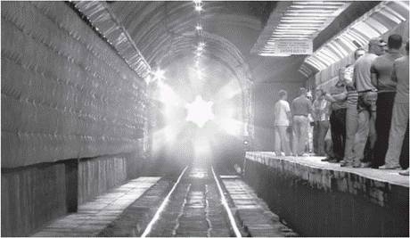 Иллюстрация к книге — Супербомба для супердержавы. Тайны создания термоядерного оружия [i_034.jpg]