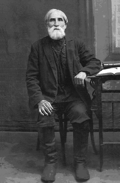 Иллюстрация к книге — Октябрьский детектив. К 100-летию революции [i_007.jpg]