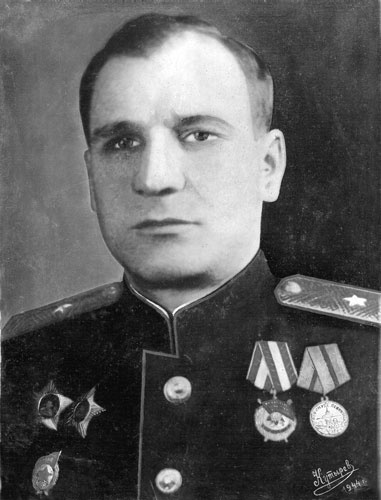 Иллюстрация к книге — Октябрьский детектив. К 100-летию революции [i_016.jpg]