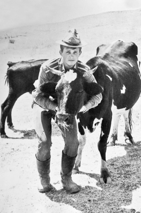 Иллюстрация к книге — Швабра, Ленин, АКМ. Правдивые истории из жизни военного училища [i_058.jpg]