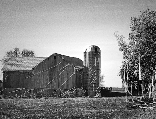 Иллюстрация к книге — Фейкбук. Реальная история, основанная на настоящей лжи [i_014.jpg]